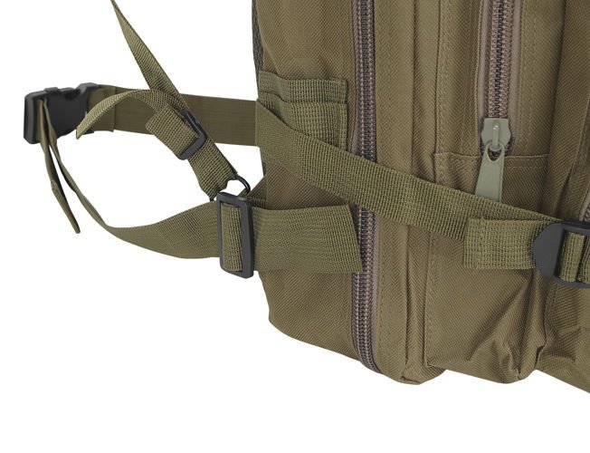 30-L-es-ergonomikus-khaki-szinu-katonai-hatizsak-amerikai-zaszlos-felvarroval-BB8916-19